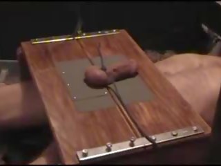 Putz gynamak in trample box, mugt whipping ulylar uçin film vid 1b