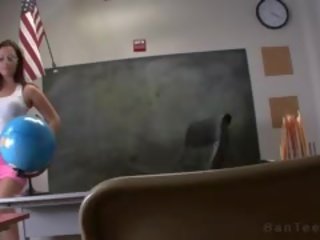 Dude Gets peter Jerked Off By Stepmother In Classroom
