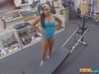 Muscular Latina Chick Spreads Eagle For Cash In Pawn Shop